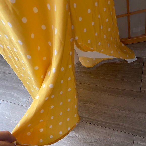 Loft Yellow White Polka Dots Side Slit Maxi Skirt Sz XS Petite w/ Elastic Waist - Picture 2 of 5